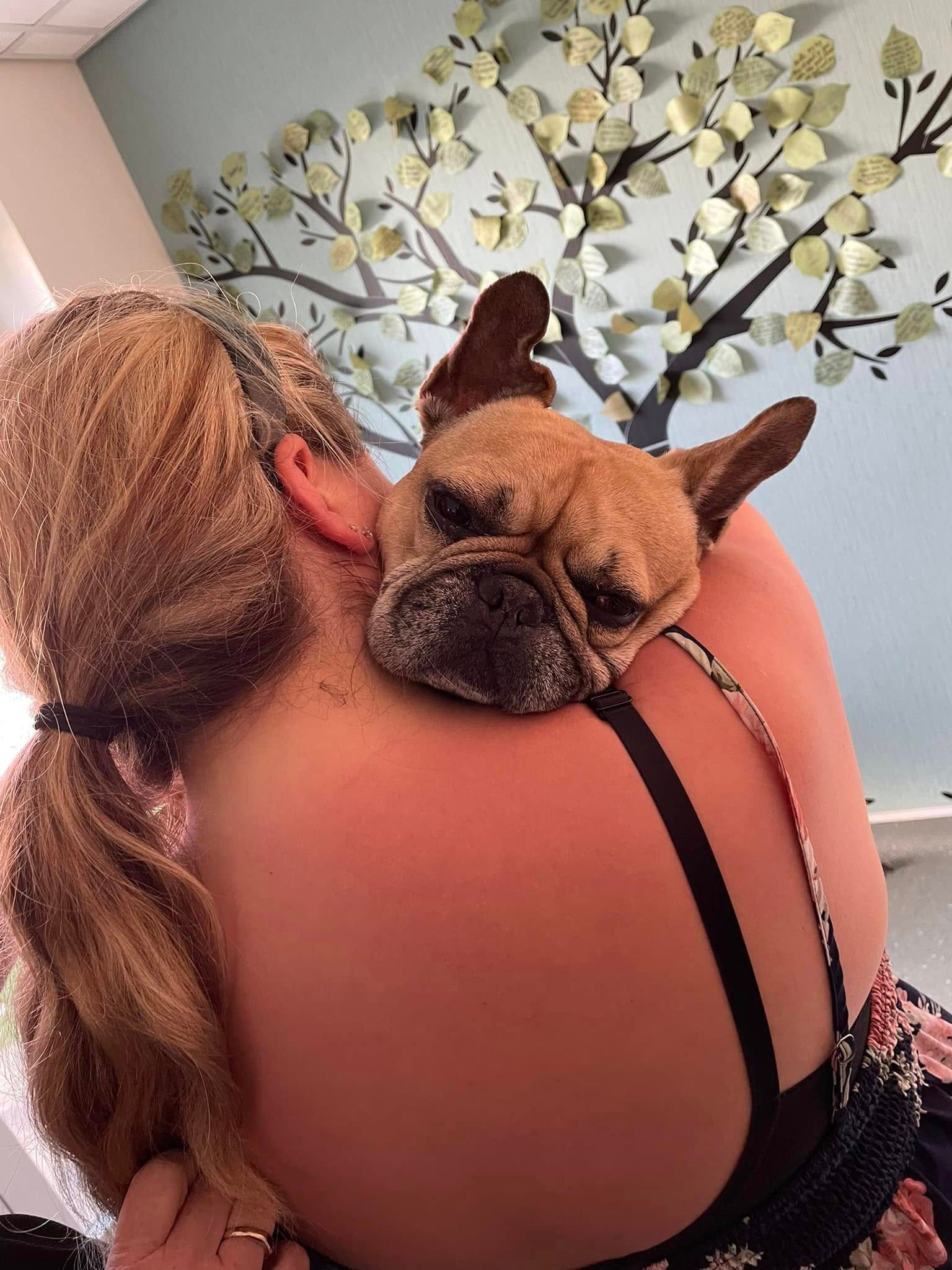 Helena with Luna, her French Bulldog